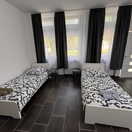 Cozy Apartment In ليفركوزن المظهر الخارجي الصورة
