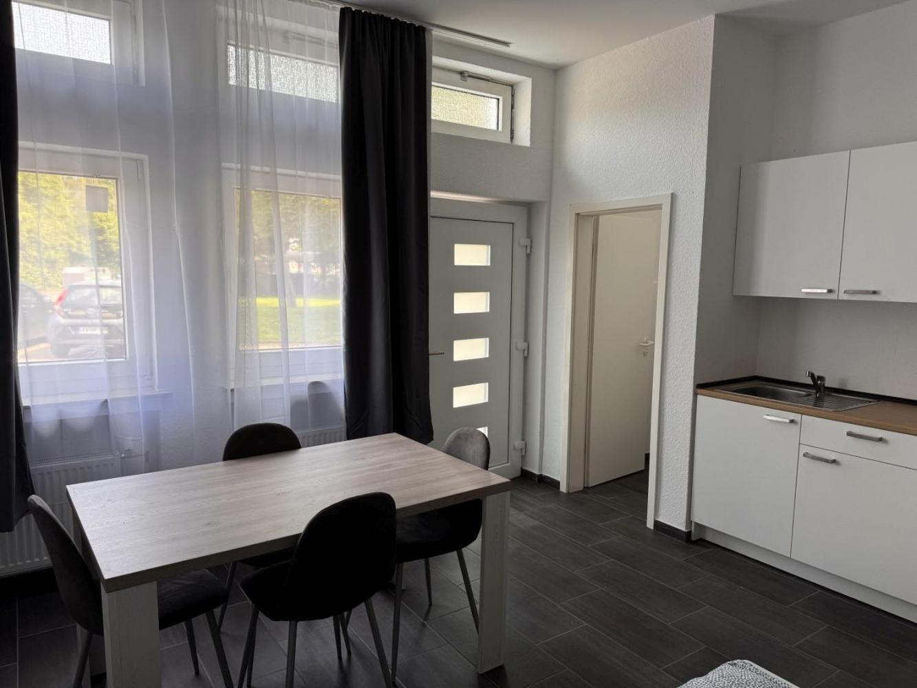 Cozy Apartment In ليفركوزن المظهر الخارجي الصورة