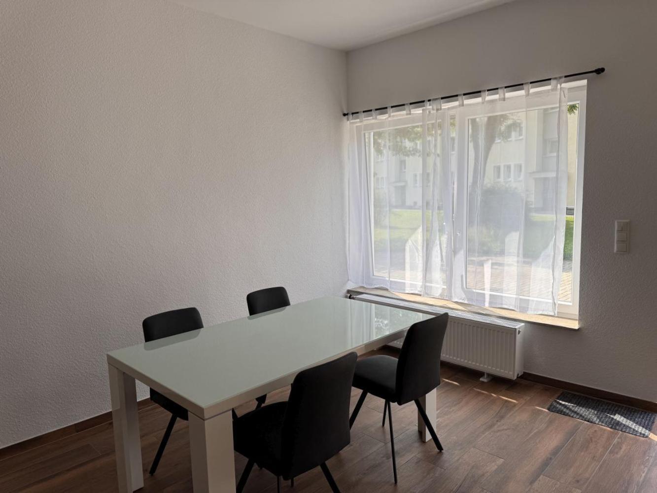 Cozy Apartment In ليفركوزن المظهر الخارجي الصورة